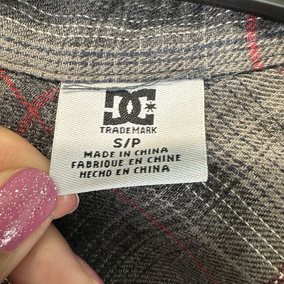 DC Shoes Shirt Men's SP Black Plaid Long Sleeve Button‎ Down Skateboard Pockets - Picture 7 of 11